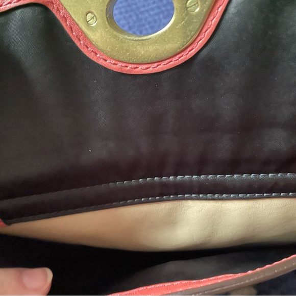 Coach Penelope Spectator Coral & Putty Turnlock Leather Clutch - Picture 4 of 7